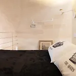 Fiorentini 22 - Luxury Con Apartman