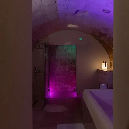 Fiorentini 22 - Luxury Con * Matera