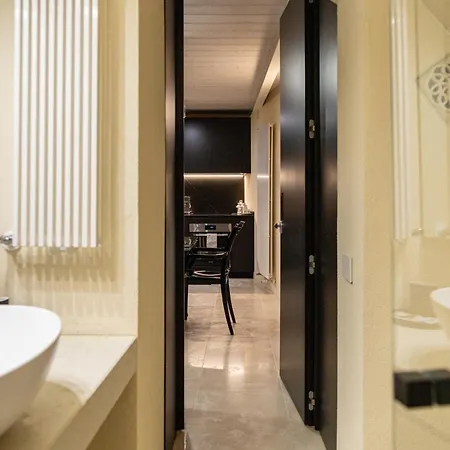 Fiorentini 22 - Luxury Con Apartamento *