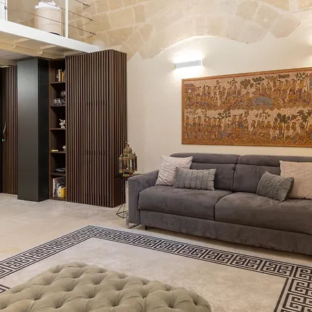 Fiorentini 22 - Luxury Con *