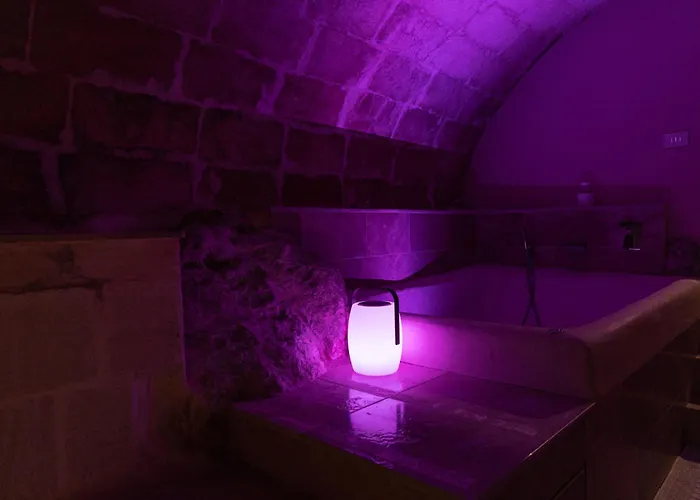 Fiorentini 22 - Luxury Con