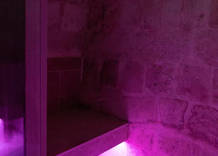 Fiorentini 22 - Luxury Con Apartment